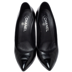 Pre Owned Chanel Black Leather and Patent Cap Toe Block Heel Pumps Size 40