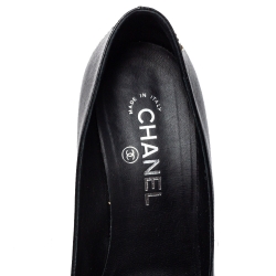 Pre Owned Chanel Black Leather and Patent Cap Toe Block Heel Pumps Size 40