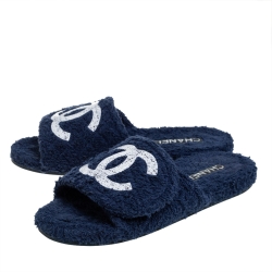 Pre Owned Chanel Blue Terry Cotton Fabric And Patent Leather CC Slide Sandals Size 40