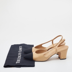 مملوكة مسبقًا Chanel Beige/Black Leather And Fabric CC Cap Toe Slingback Sandals Size 37