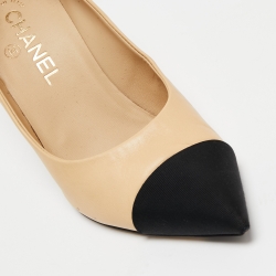 Pre Owned Chanel Beige/Black Leather And Canvas Faux Pearl Cap Toe Pointed Toe Pumps Size 38