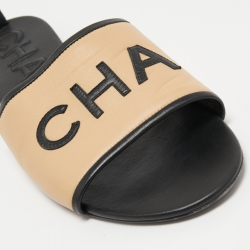 Pre Owned Chanel Black/Beige Leather Logo Slide Sandals Size 40.5