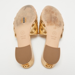 مملوكة مسبقًا Chanel Gold Leather CC Block Heel Slide Sandals Size 39.5