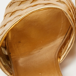 مملوكة مسبقًا Chanel Gold Leather CC Block Heel Slide Sandals Size 39.5