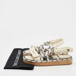 Chanel Tricolor Quilted Leather and Woven Fabric Logo Slingback Sandals Size 39