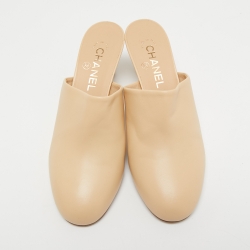 Pre Owned Chanel Beige Leather Quilted Heel Mules Size 38.5 