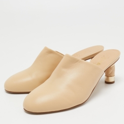 Pre Owned Chanel Beige Leather Quilted Heel Mules Size 38.5 