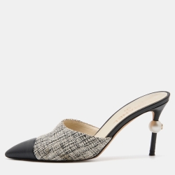 مملوكة مسبقًا Chanel Black/White Tweed and Leather CC Pearl Embellished Heel Mules Size 38