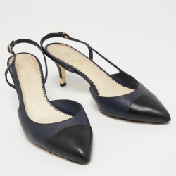 Pre Owned Chanel Navy Blue/Black Leather Cap Toe Slingback Pumps Size 41