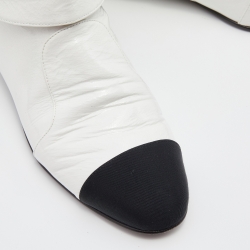 Chanel White/Black Patent Leather and Fabric Cap Toe Ankle Length Bots Size 39