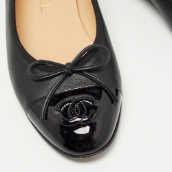 مملوكة مسبقًا Chanel Black Leather Bow CC Cap Toe Ballet Flats Size 36.5