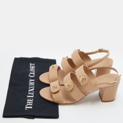 Pre Owned Chanel Beige Leather CC Turnlock Open Toe Sandals Size 40