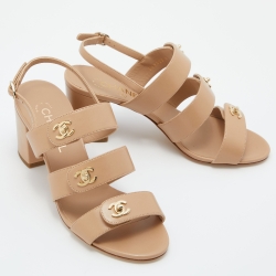 Pre Owned Chanel Beige Leather CC Turnlock Open Toe Sandals Size 40