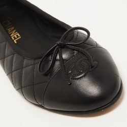 Pre Owned Chanel Black Leather CC Cap Toe Ballet Flats Size 40.5