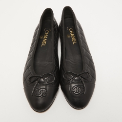 Pre Owned Chanel Black Leather CC Cap Toe Ballet Flats Size 40.5