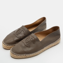 Pre Owned Chanel Dark Beige Leather CC Cap Toe Espadrille Flats Size 39