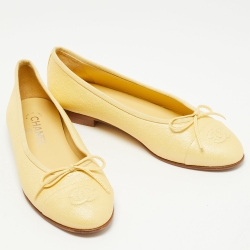 Chanel Yellow Leather Bow CC Cap Toe Ballet Flats Size 38