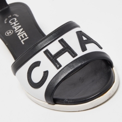 Chanel White/Black Leather Logo Slide Sandals Size 36.5
