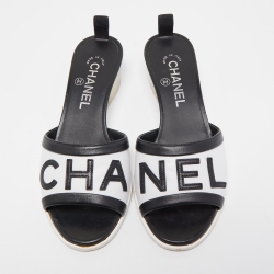 Chanel White/Black Leather Logo Slide Sandals Size 36.5