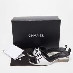 Chanel White/Black Leather Logo Slide Sandals Size 36.5