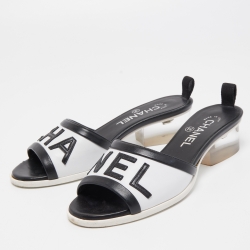 Chanel White/Black Leather Logo Slide Sandals Size 36.5