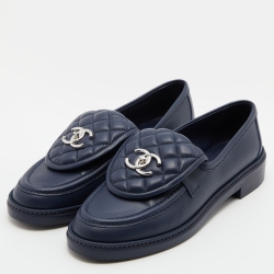 Chanel Blue Quilted Leather CC Turnlock Loafers Size 38 Chanel