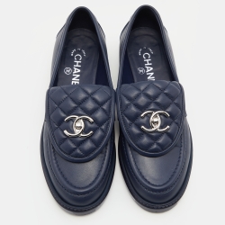 Pre Owned Chanel Blue Quilted Leather CC Turnlock Loafers Size 38