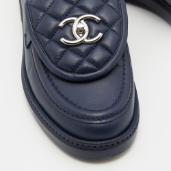 Pre Owned Chanel Blue Quilted Leather CC Turnlock Loafers Size 38