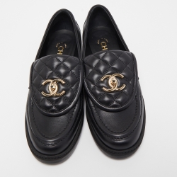 Pre Owned Chanel Black Leather Interlocking CC Logo Loafers Size 38.5