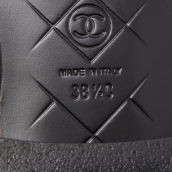 Pre Owned Chanel Black Leather Interlocking CC Logo Loafers Size 38.5