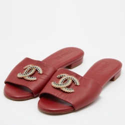 Pre Owned Chanel Red Leather CC Logo Flat Slides Size 39