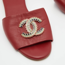 Pre Owned Chanel Red Leather CC Logo Flat Slides Size 39