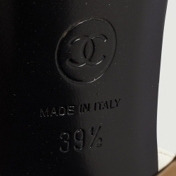 Pre Owned Chanel White Leather CC Logo Ankle Strap Sandals Size 39.5