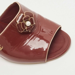 Chanel Burgundy Patent Leather Flower Embellished Slide Sandals Size 39