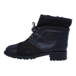 مملوكة مسبقًا Chanel Brown Suede and Leather Ankle Boots Size 39