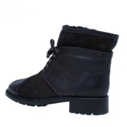 مملوكة مسبقًا Chanel Brown Suede and Leather Ankle Boots Size 39