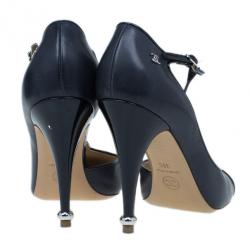 مملوكة مسبقًا حذاء شانيل CC سير حرف T جلد أسود مقاس 39