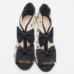 Chanel Black/Beige Canvas and Mesh CC Ankle Boots Size 39