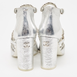 Pre Owned Chanel Silver Leather Crisscross CC Ankle Strap Sandals Size 36.5