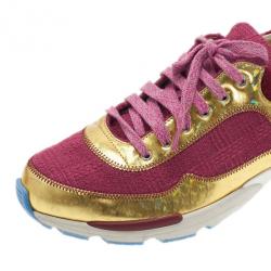 مملوكة مسبقًا حذاء رياضي خفيف شانيل جلد وتويد مقاس 40