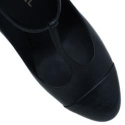 Pre Owned Chanel Black Leather CC T Strap Pumps Size 37.5