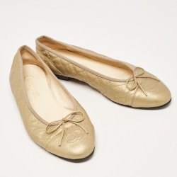 Pre Owned Chanel Gold Quilted Caviar Leather CC Cap Toe Bow Ballet Flats Size 39