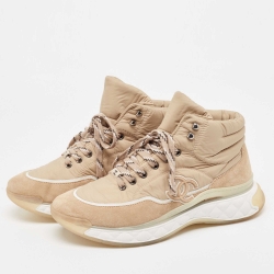 مملوكة مسبقًا Chanel Beige Suede and Fabric CC High Top Sneakers Size 42