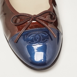 Pre Owned Chanel Brown/Navy Blue Patent CC Cap Toe Ballet Flats Size 42 