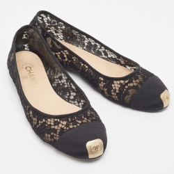 Pre Owned Chanel Black Mesh and Canvas CC Ballet Flats Size 42