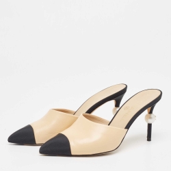 Pre Owned Chanel Beige/Black Leather and Fabric CC Faux Pearl Heel Mules Size 36.5