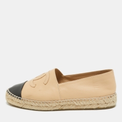 مملوكة مسبقًا Chanel Beige/Black Leather CC Espadrille Flats Size 38