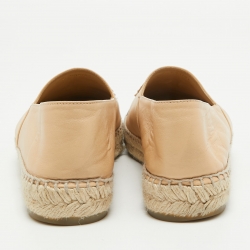 مملوكة مسبقًا Chanel Beige/Black Leather CC Espadrille Flats Size 38