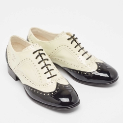 Chanel Black/White Patent Interlocking Logo Oxfords Size 38.5