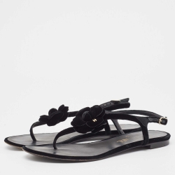 Pre Owned Chanel Black Velvet Camellia Thong Flats Size 38